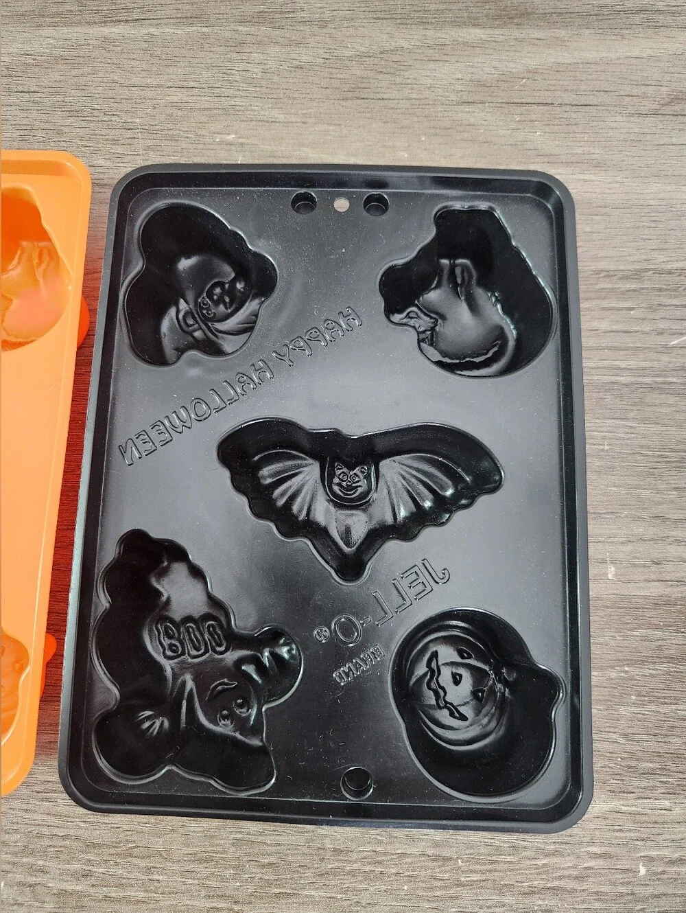 Vintage Jigglers Halloween Molds